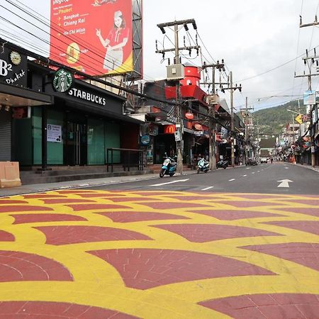 Oyo 739 Presley Guesthouse Phuket Patong Luaran gambar